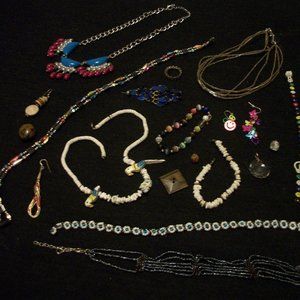 RETRO BOHO JEWELRY PARTS & PIECES, BEADS SHELLS, 18